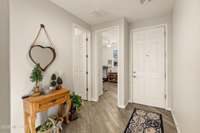 33013 S Expedition Court, Red Rock, AZ 85145