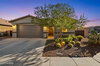 33013 S Expedition Court, Red Rock, AZ 85145
