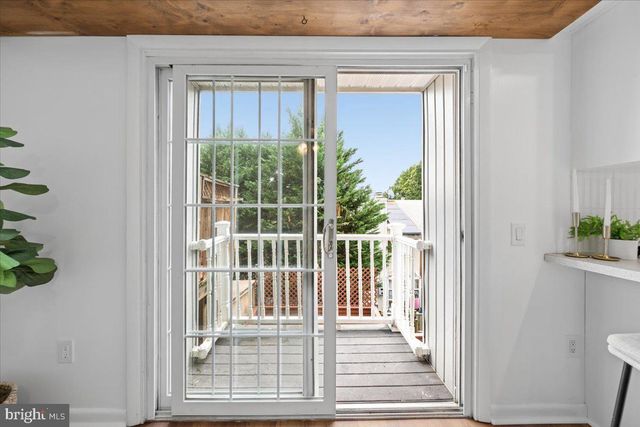 18527 EAGLES ROOST DR, Germantown, MD 20874