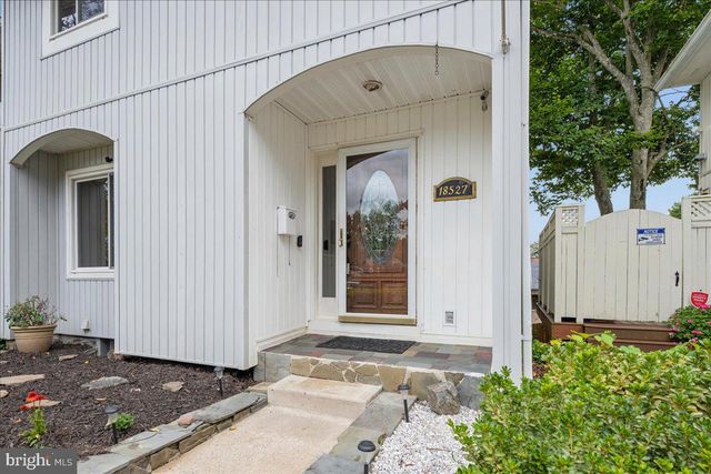 18527 EAGLES ROOST DR, Germantown, MD 20874