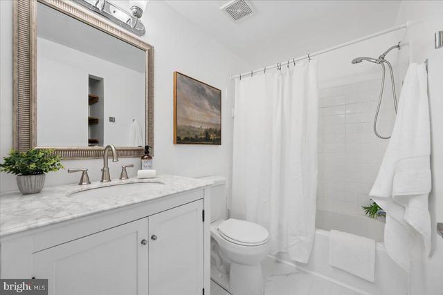 18527 EAGLES ROOST DR, Germantown, MD 20874