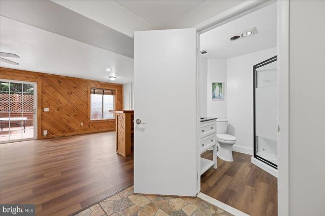 18527 EAGLES ROOST DR, Germantown, MD 20874