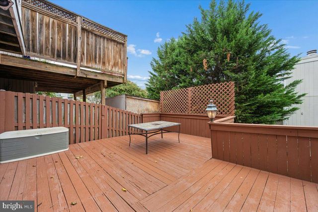 18527 EAGLES ROOST DR, Germantown, MD 20874