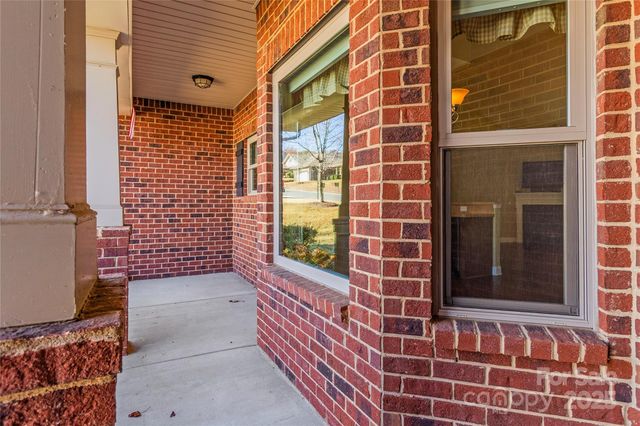 7208 Ogden Place, Denver, NC 28037