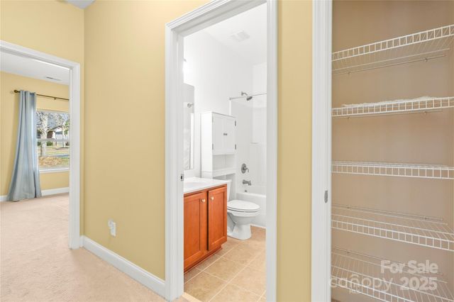 7208 Ogden Place, Denver, NC 28037