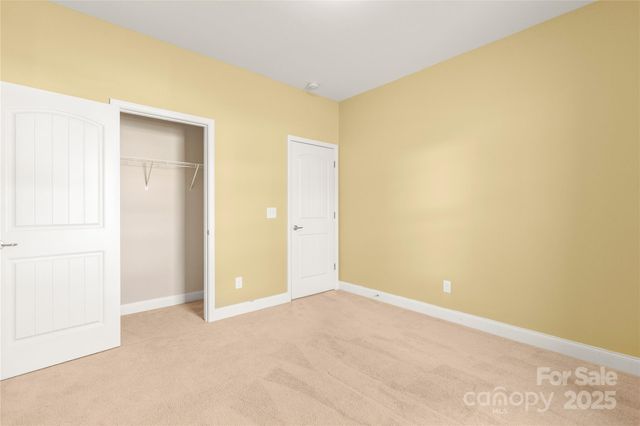 7208 Ogden Place, Denver, NC 28037