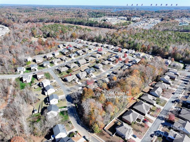 7208 Ogden Place, Denver, NC 28037