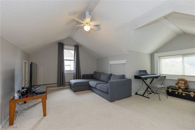 3395 Tullamore Road, Cleveland Heights, OH 44118