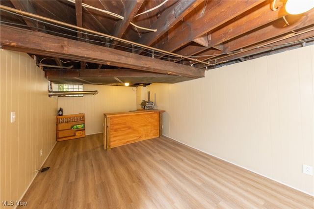 3395 Tullamore Road, Cleveland Heights, OH 44118