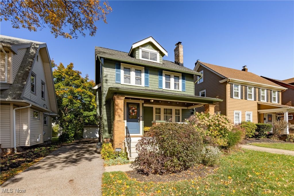 3395 Tullamore Road, Cleveland Heights, OH 44118