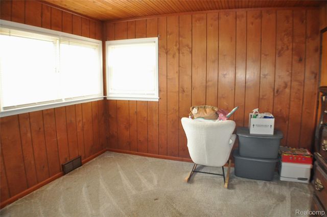 7322 E Frumin Court, Westland, MI 48185