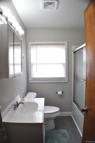 7322 E Frumin Court, Westland, MI 48185