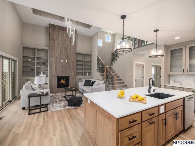 3301 S 212 Street, Omaha, NE 68022