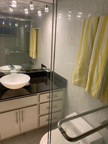 8000 Harding Ave 2B, Miami Beach, FL 33141