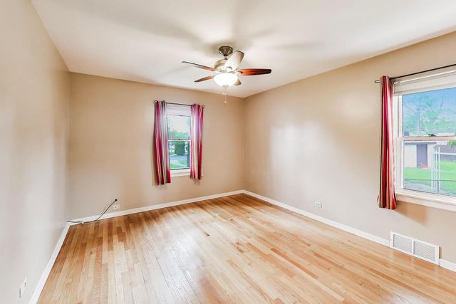 264 E Armitage Avenue, Northlake, IL 60164