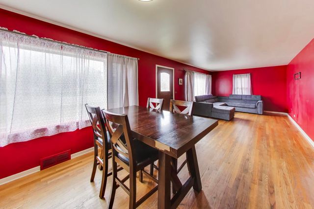 264 E Armitage Avenue, Northlake, IL 60164