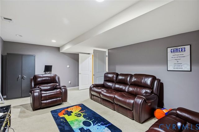 8431 Fedora Dr, Chesterfield, VA 23838