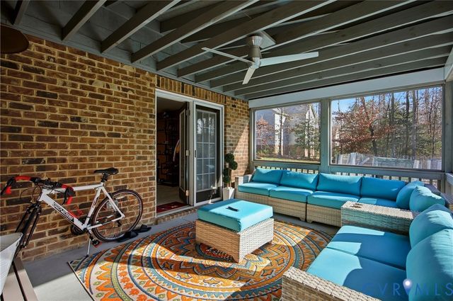 8431 Fedora Dr, Chesterfield, VA 23838