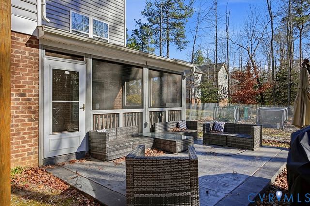 8431 Fedora Dr, Chesterfield, VA 23838