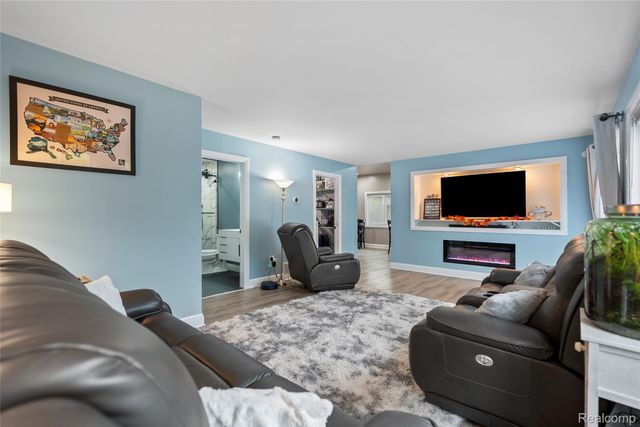 50580 Lagae Street, New Baltimore, MI 48047