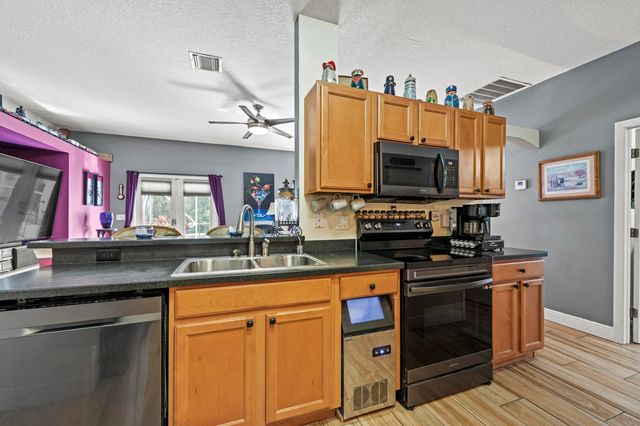 1302 Coverbrook Lane, Sebastian, FL 32958