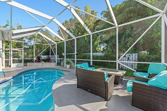 1302 Coverbrook Lane, Sebastian, FL 32958