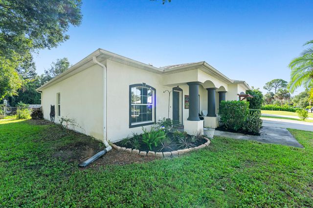 1302 Coverbrook Lane, Sebastian, FL 32958