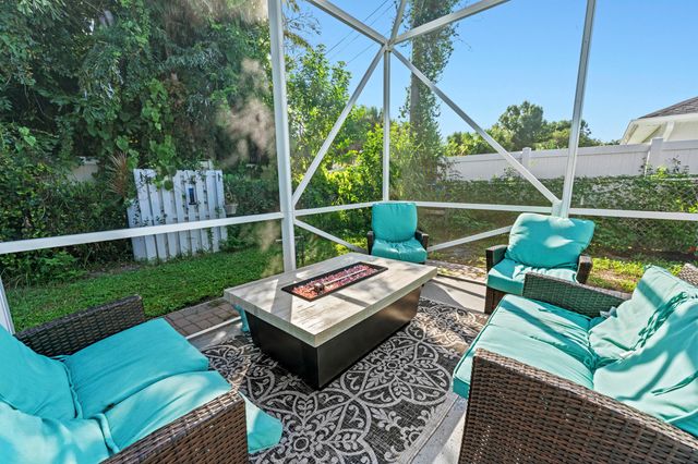 1302 Coverbrook Lane, Sebastian, FL 32958