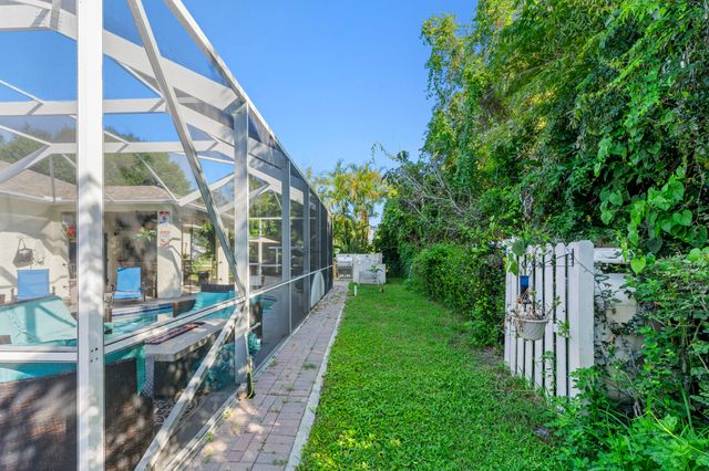 1302 Coverbrook Lane, Sebastian, FL 32958