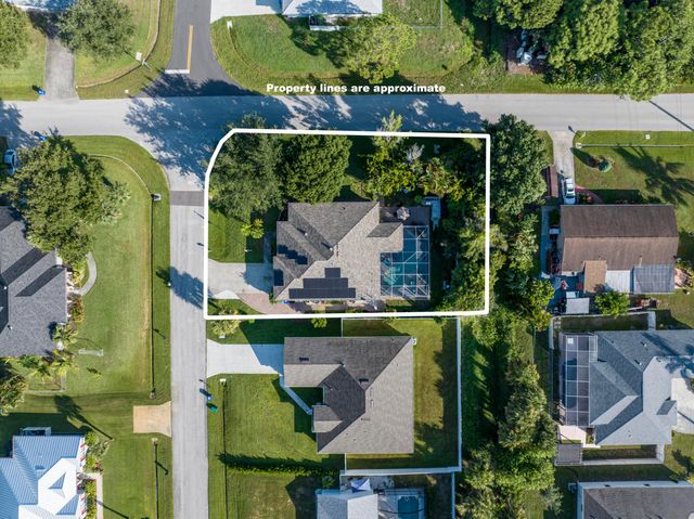 1302 Coverbrook Lane, Sebastian, FL 32958