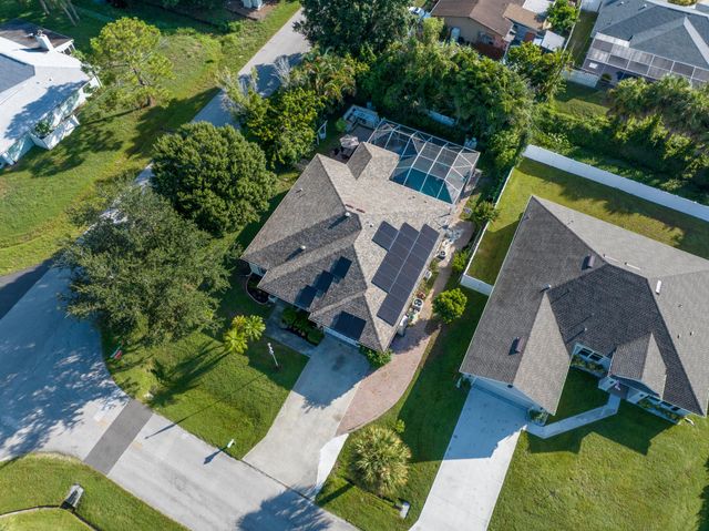 1302 Coverbrook Lane, Sebastian, FL 32958