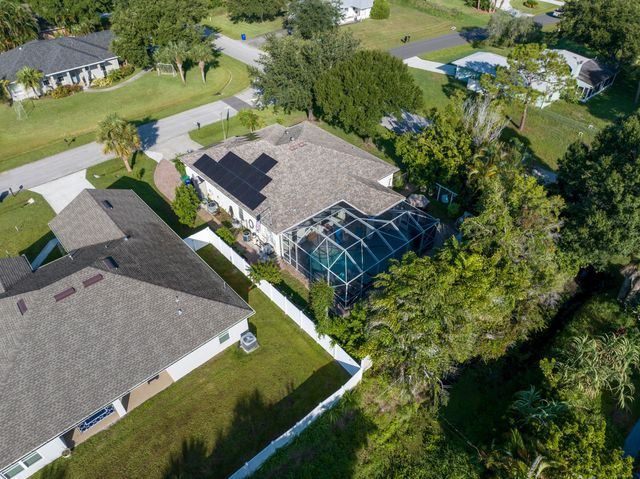 1302 Coverbrook Lane, Sebastian, FL 32958
