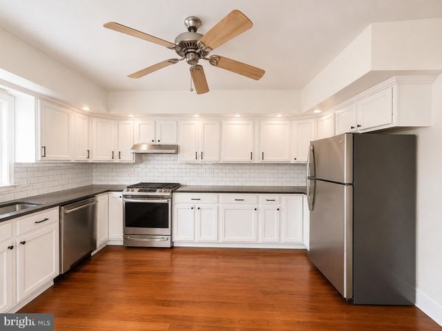 605 NAOMI ST, Philadelphia, PA 19144