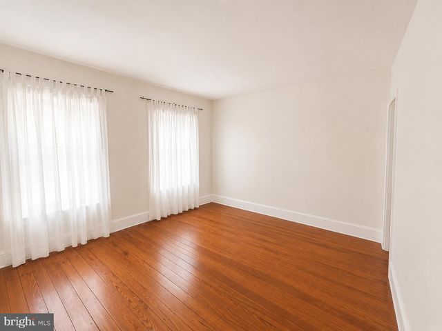 605 NAOMI ST, Philadelphia, PA 19144
