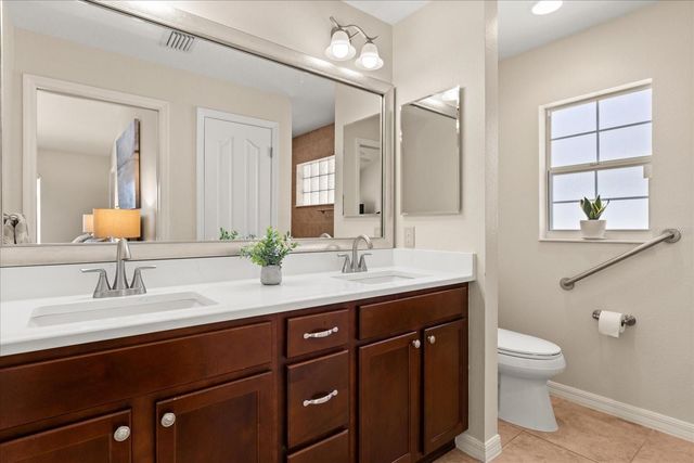 2004 FLOWERSVILLE PLACE, The Villages, FL 32163