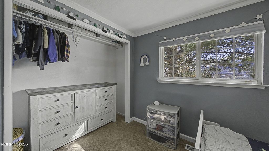 Image 29 of property listing at 10585 Silver Knolls Boulevard, Reno, NV 89508