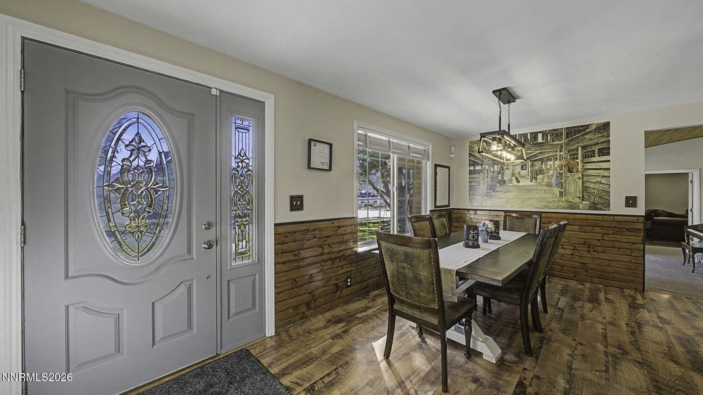 Image 3 of property listing at 10585 Silver Knolls Boulevard, Reno, NV 89508