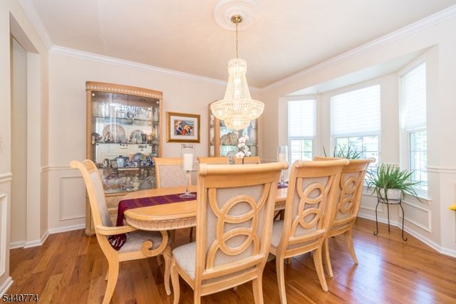 21 Stirrup Ln, Raritan Twp., NJ 08822