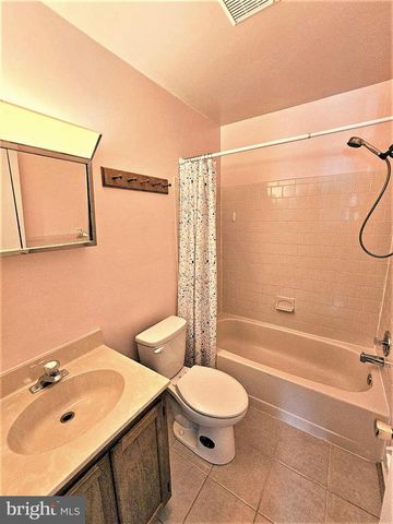 104 S OAK CLIFF CT S, Mt. Airy, MD 21771