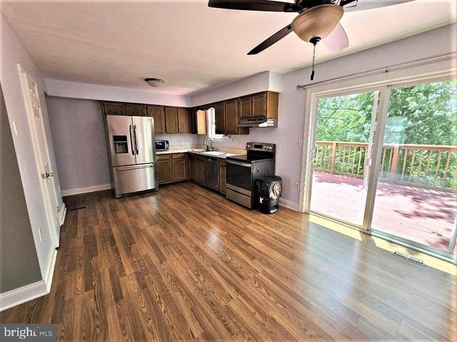 104 S OAK CLIFF CT S, Mt. Airy, MD 21771