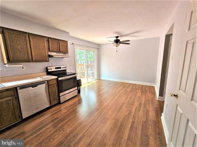 104 S OAK CLIFF CT S, Mt. Airy, MD 21771