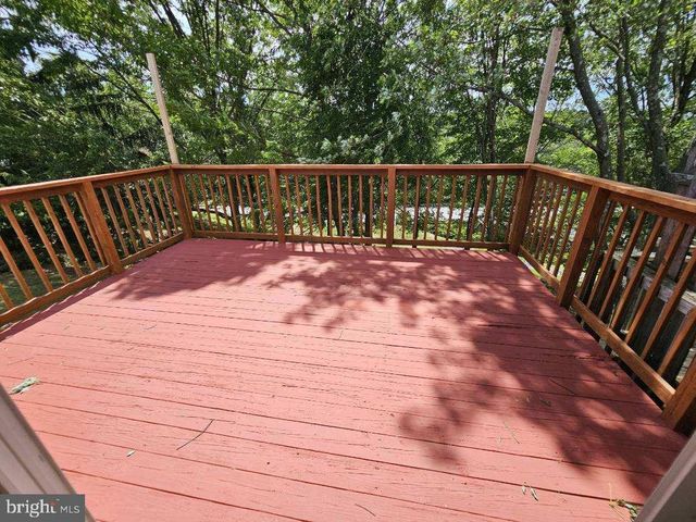 104 S OAK CLIFF CT S, Mt. Airy, MD 21771