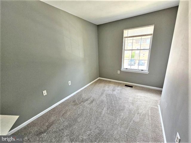 104 S OAK CLIFF CT S, Mt. Airy, MD 21771