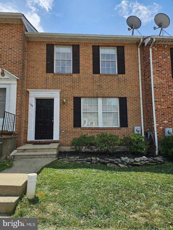 104 S OAK CLIFF CT S, Mt. Airy, MD 21771