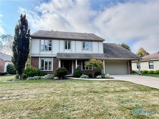 3454 Lynnbrooke Lane, Oregon, OH 43616