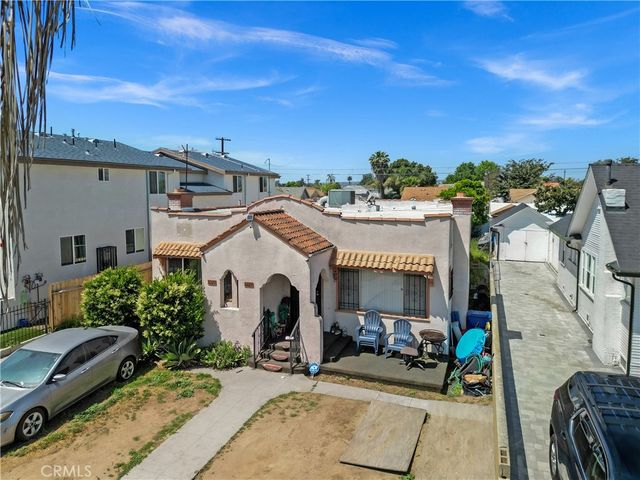 4227 Walton Avenue, Los Angeles, CA 90037