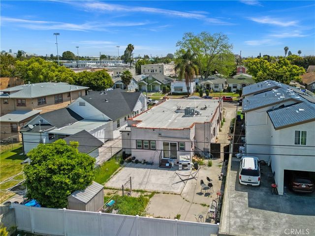 4227 Walton Avenue, Los Angeles, CA 90037