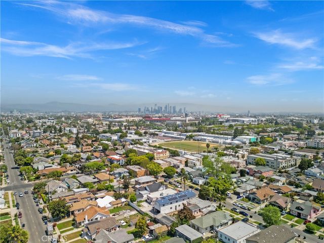 4227 Walton Avenue, Los Angeles, CA 90037