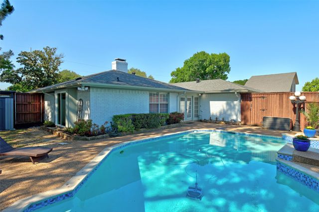 1911 University Drive, Richardson, TX 75081