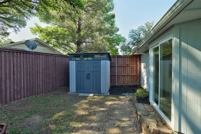 1911 University Drive, Richardson, TX 75081